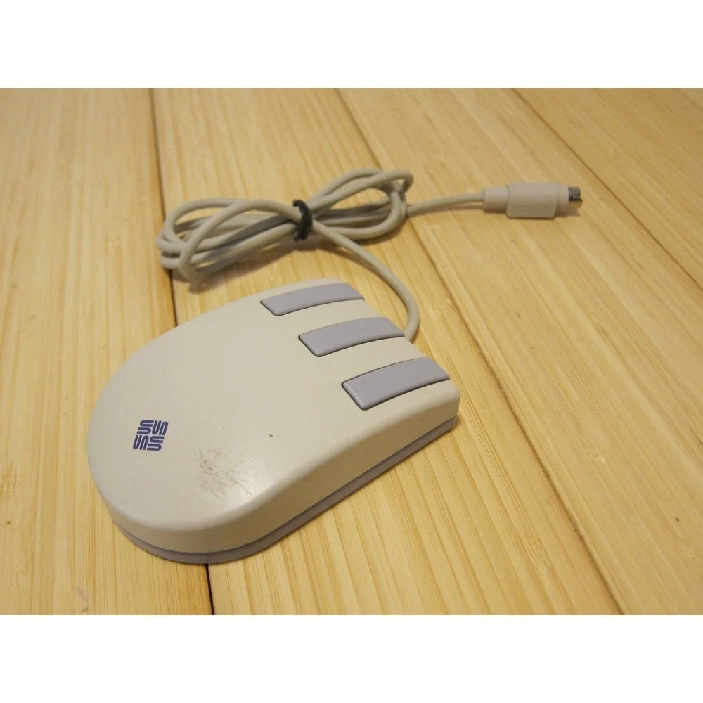 Sun Microsystems 370-1398 Type‎ 5 Three Button Optical Mouse (listing 5 of 5)